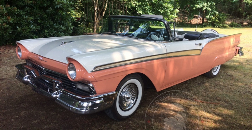 Veterán Ford Farlaine 500 Sunliner Convertible 1957