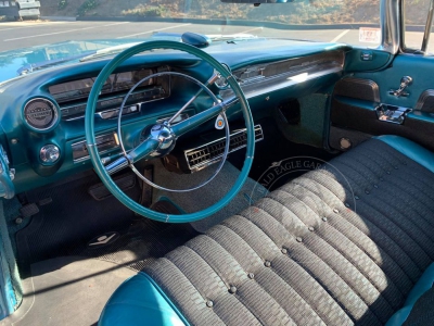 Veterán Cadillac de Ville Coupe 1959