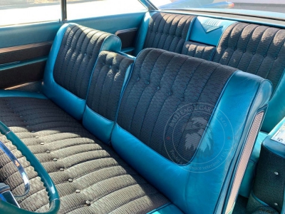 Veterán Cadillac de Ville Coupe 1959